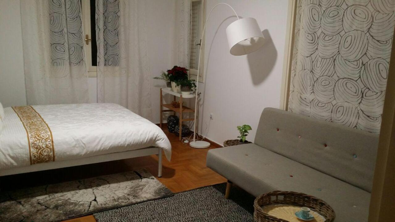 Rooms In Central Athènes Extérieur photo